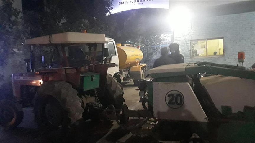 Pakistan'da Türk şirketlerine gece polis baskını