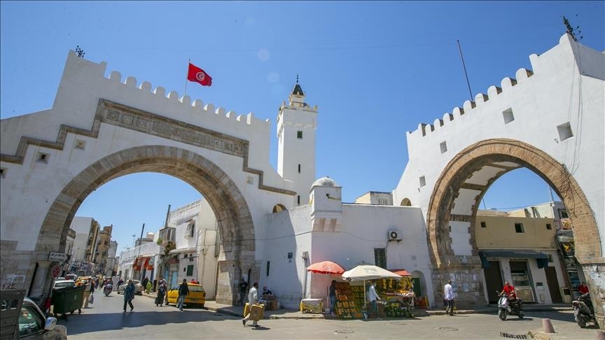 Tunisia arrests ex-minister over ‘toxic waste’ vessel