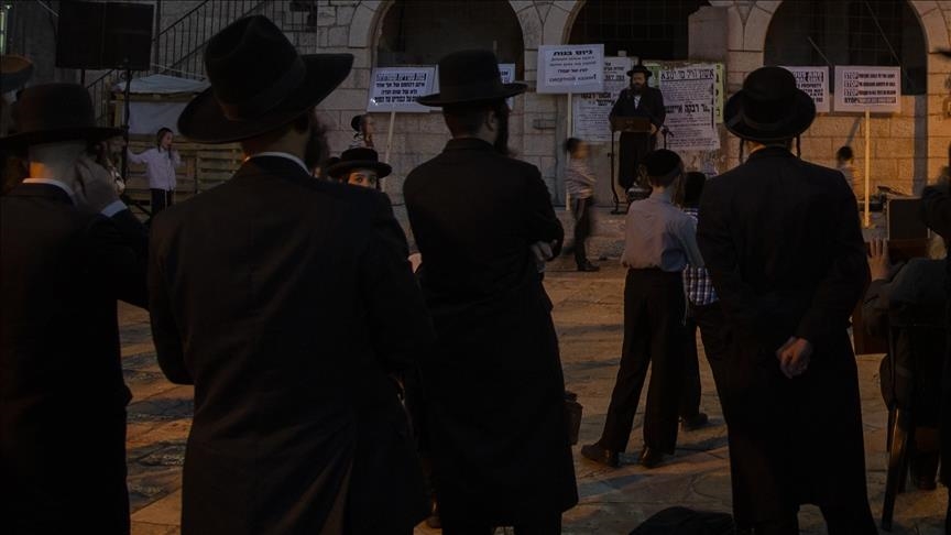 Yahudi Ultra-Orthodox memprotes penangkapan pengelak draf