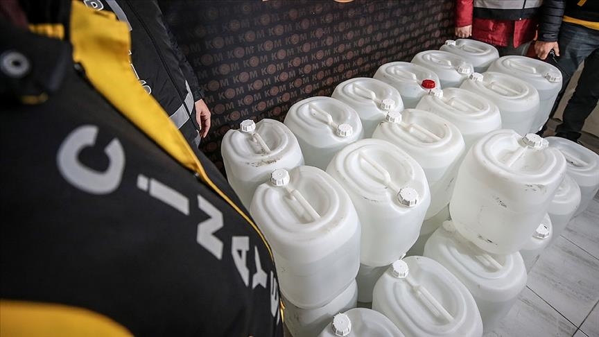Over 5,000 liters of bootleg alcohol seized in Turkey
