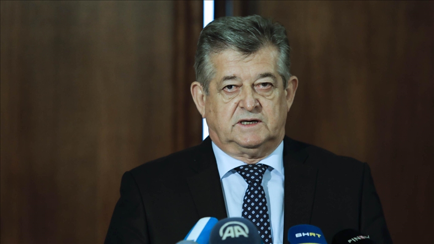 BiH: Od posljedica zaraze koronavrusom preminuo Mićo Mićić