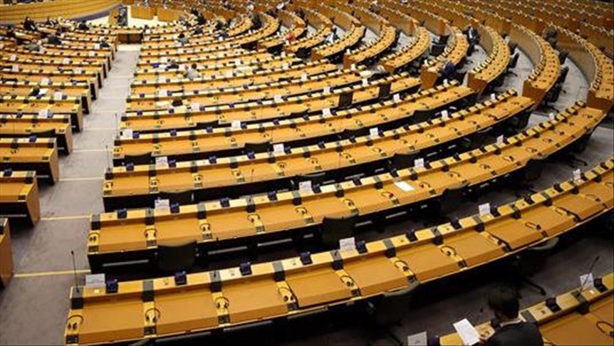 اليمن.. نواب "تهامة" يعترضون على عدم تمثيل إقليمهم بالحكومة