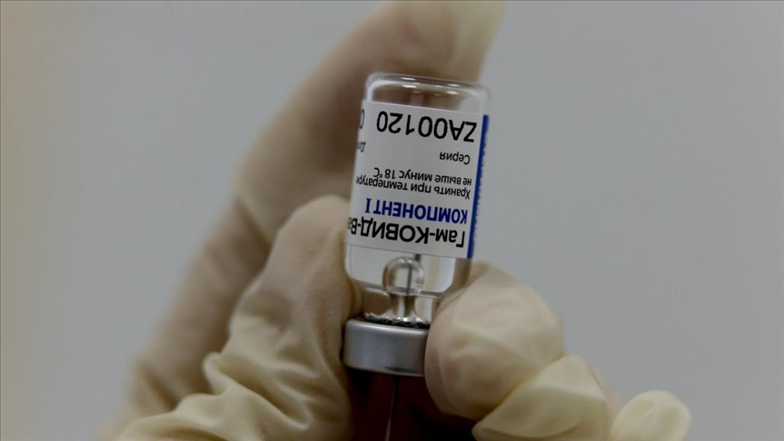 Rusia aprobó el uso de su vacuna contra el coronavirus en mayores de 60 años