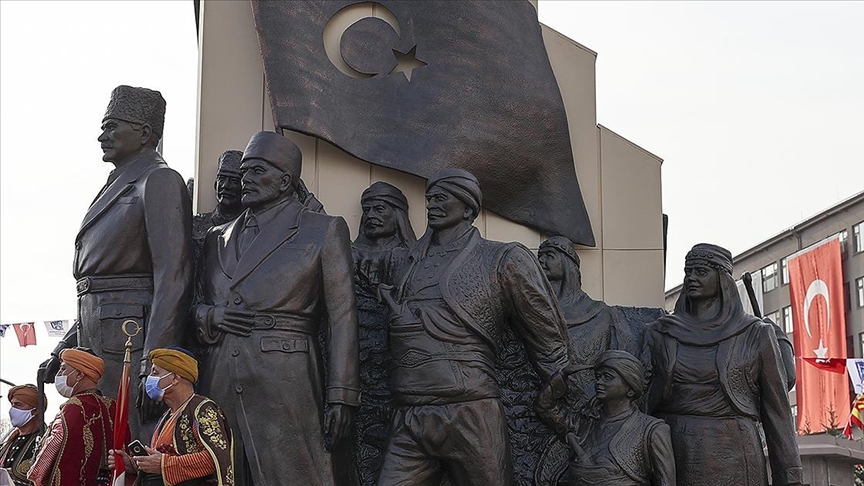 ataturk un ankara ya gelisinin 101