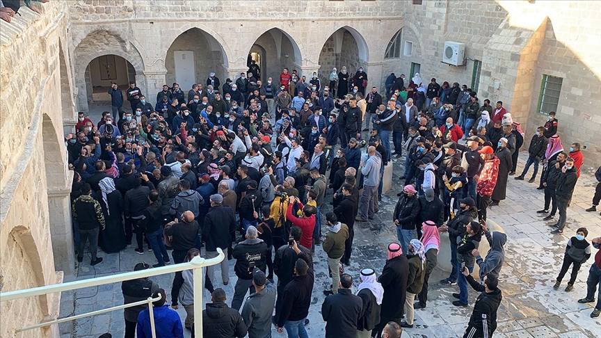 Filistinlilerden Batı Şeria'daki Nebi Musa Makamı Külliyesi'nde eğlence düzenlenmesine tepki