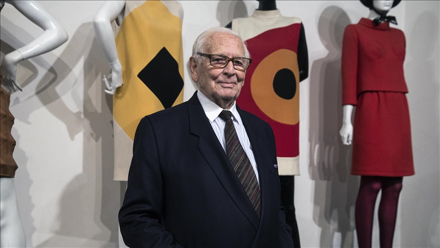 French fashion giant Pierre Cardin dies at 98