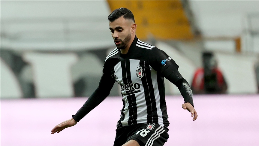 Beşiktaşlı futbolcu Ghezzal'ın sağ kalça ön adalesinde gerilme ve ödem  tespit edildi