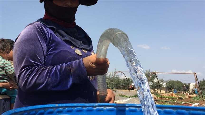Turkey helps 35 Syrian villages receive water