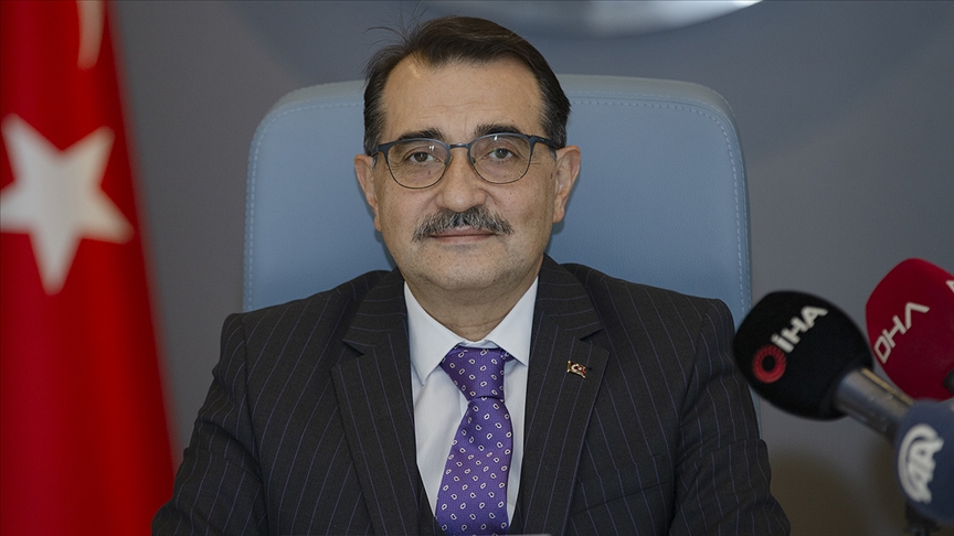 Bakan Dönmez: Avrupa’da 21 ülkenin toplam yenilenebilir kurulu gücünü geride bıraktık