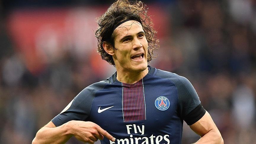 Football: Cavani suspendu trois matchs pour propos racistes