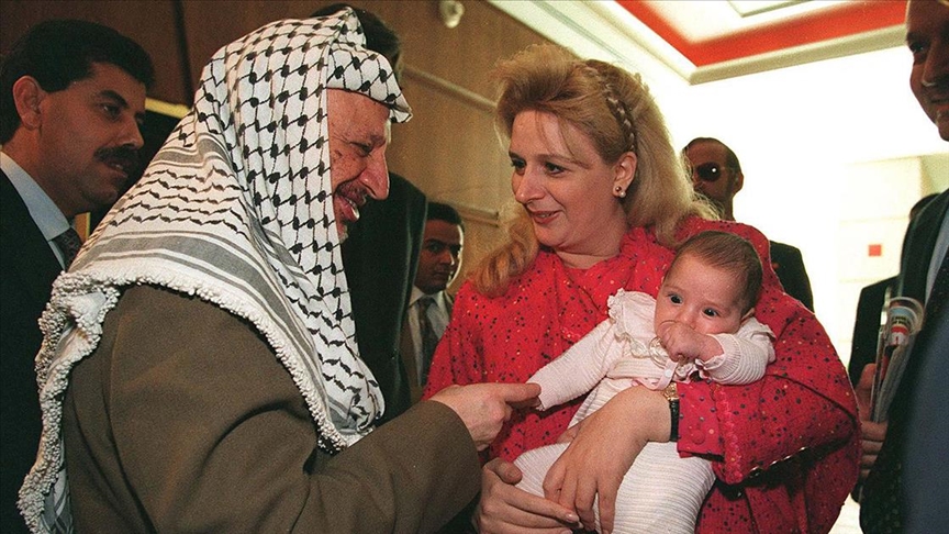 Yasir Arafat'ın eşi Süha Arafat, eşinin ölümüyle ilgili İsrail'i akladığı yönündeki iddiaları yalanladı