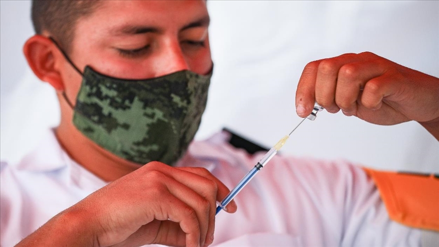 La OMS aprobó el uso de emergencia de la vacuna de Pfizer/BioNTech contra la COVID-19