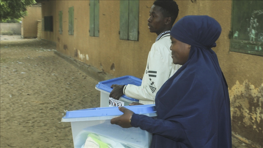 Niger: Presidential polls head to February runoff
