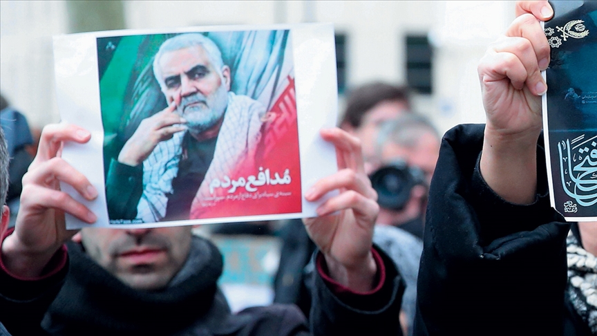 Kasım Süleymani suikastı üzerinden bir yıl geçti ancak İran ile ABD arasındaki gerginlik azalmadı