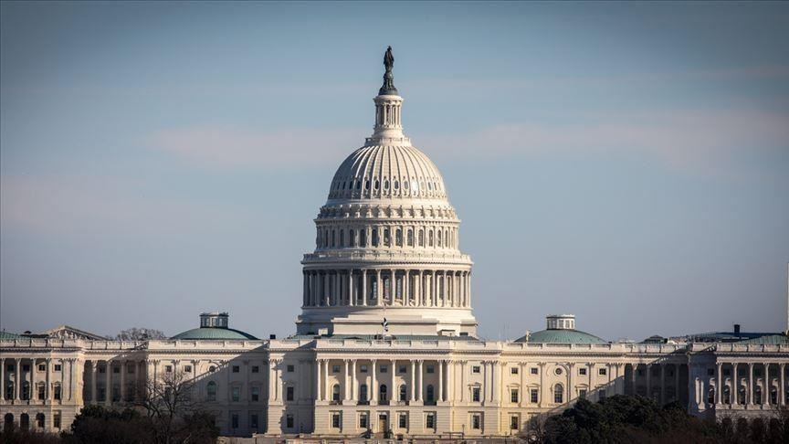 Etats-Unis : le Sénat passe outre le veto de Trump sur le projet de loi sur les dépenses de défense