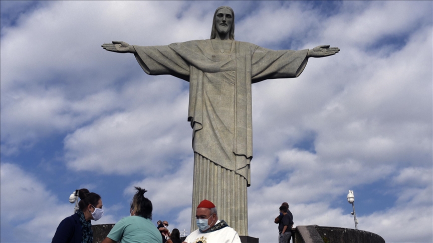 South America's COVID-19 deaths near half a million