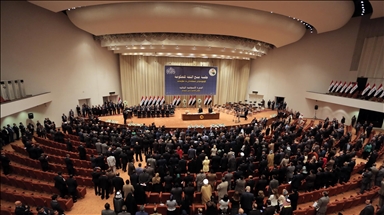 Iraqi panel says $239.7 bln smuggled outside Iraq