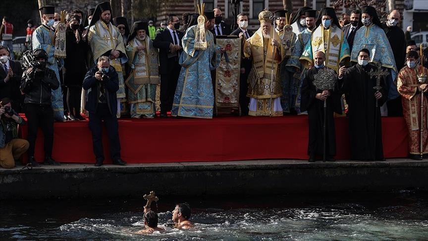 Istanbul's Greek Orthodox community observes Epiphany