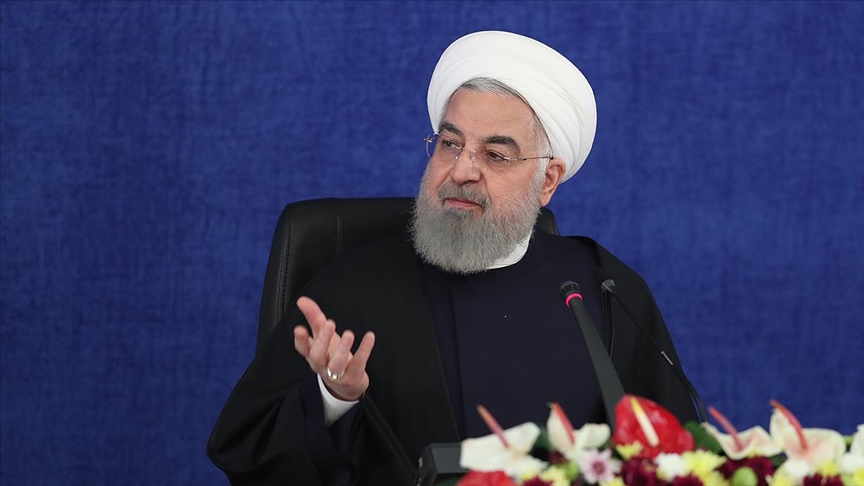 İran Cumhurbaşkanı Ruhani: ABD'de gördüklerimiz Batı demokrasisinin ne kadar zayıf olduğunu gösterdi