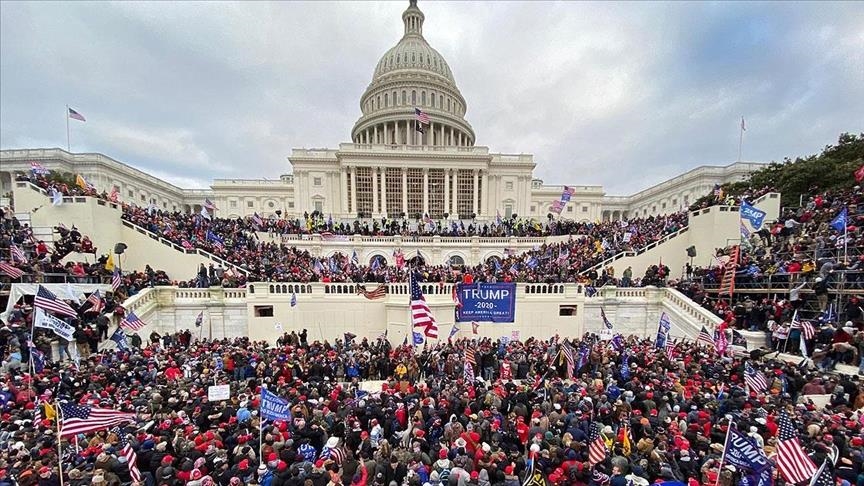 Конгресс США очищен от демонстрантов