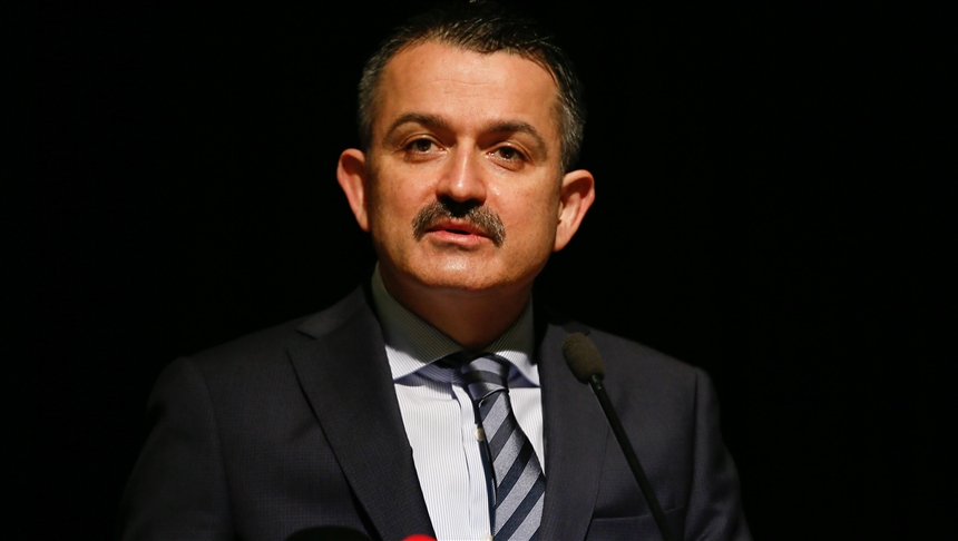 Bakan Pakdemirli: Ar-Ge çalışmaları için çeşitli kaynaklardan yaklaşık 1 milyar lira bütçe kullanıyoruz