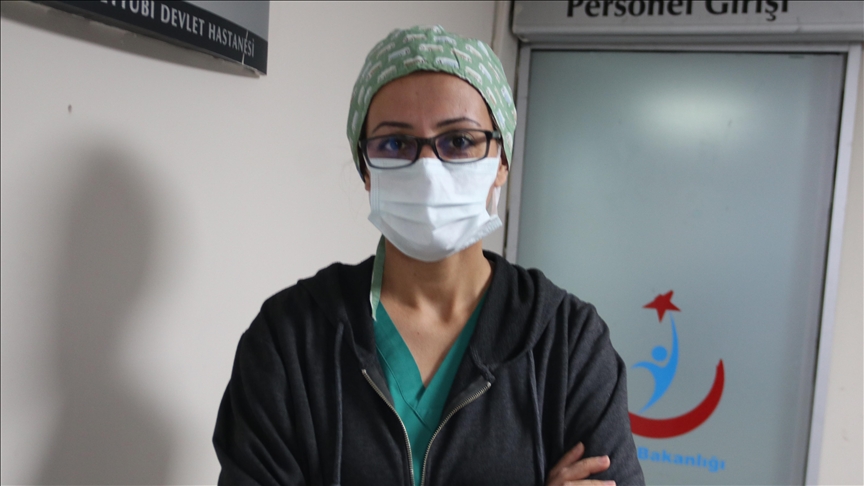 Turkish Anesthesia technician battles COVID-19 twice