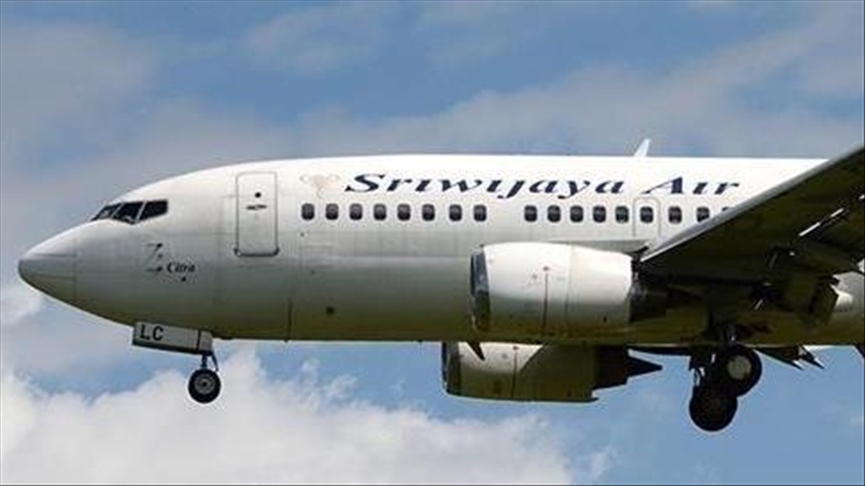 Pesawat Sriwijaya Air  sempat melenceng dari rute sebelum akhirnya hilang 