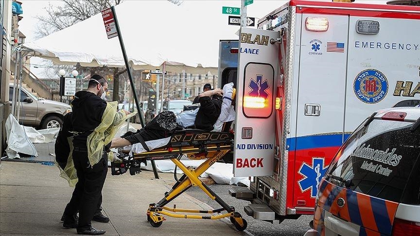 U SAD-u od COVID-19 preminulo još 3.200 osoba