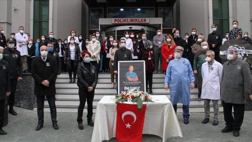 3 Turkish brothers die of COVID-19 in a month