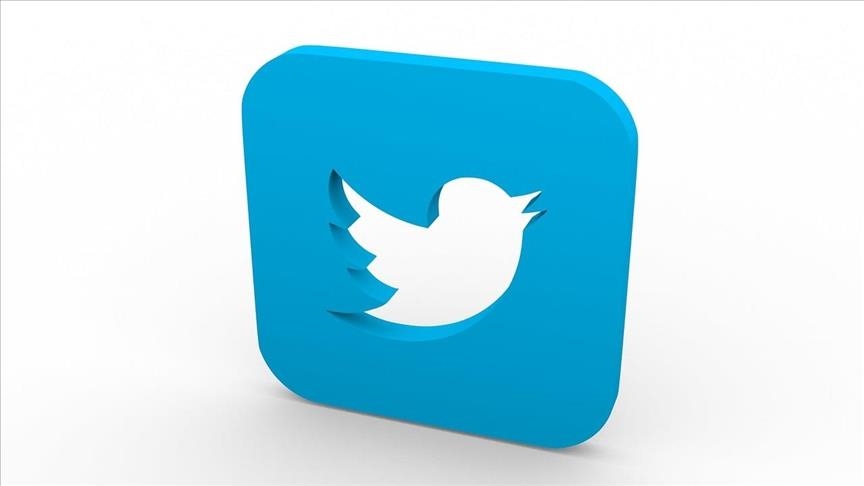 تويتر يلغي أكثر من 70 ألف حساب لحركة مؤيدة لترامب