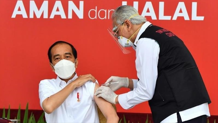 Indonesian president receives 1st dose of COVID vaccine