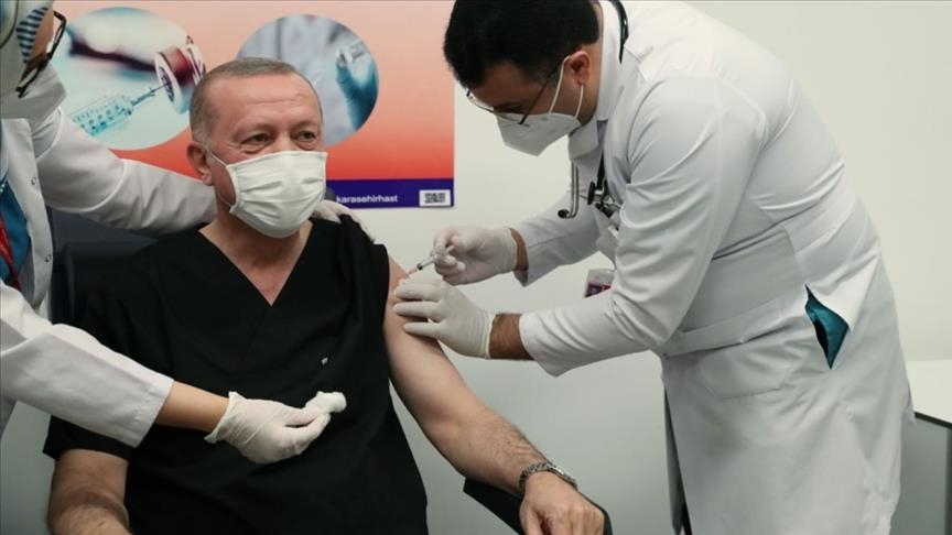 Turkish president gets COVID-19 vaccine