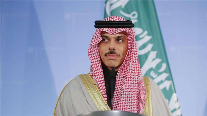 وزير خارجية السعودية: ندعم السلام باليمن وليبيا ونحذر من إيران