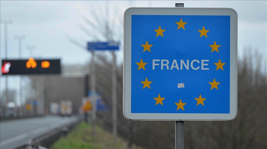 Francuska od 18. januara traži negativan test na koronavirus za putnike iz zemalja izvan EU-a