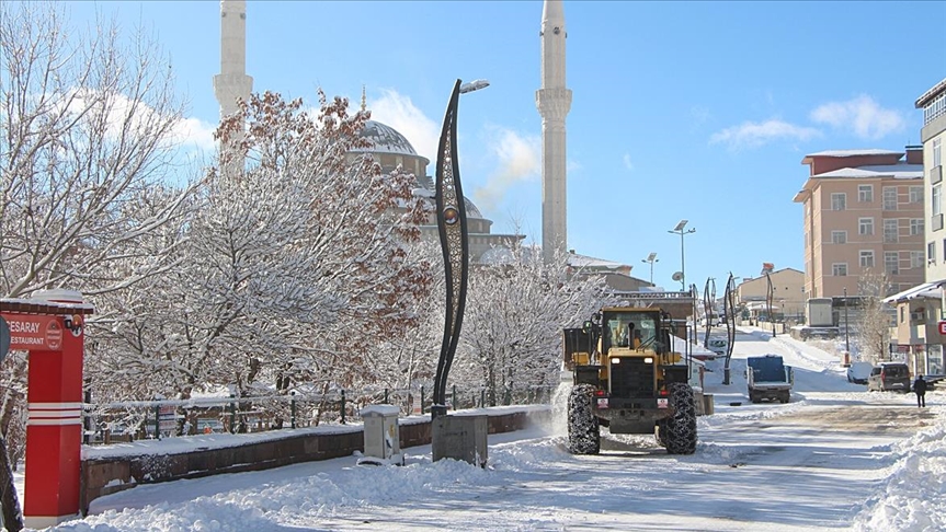 Li Şirnex, Sêrt û Bîngolê ji ber berfê çûn û hatin bi zehmet e