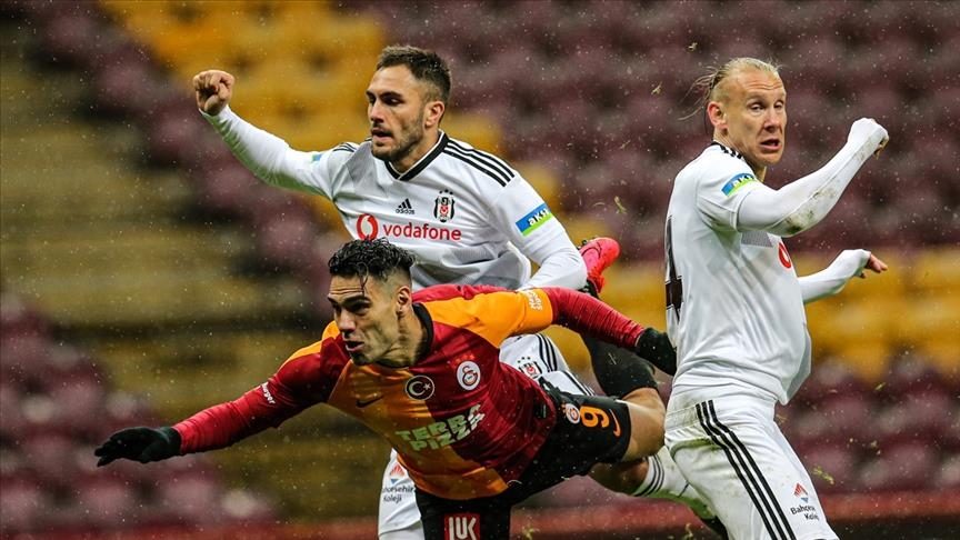 Derby fever surrounds Super Lig as Besiktas, Galatasaray clash