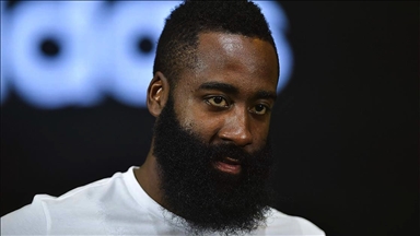 NBA'de Harden yeni takımındaki kariyerine rekorla başladı