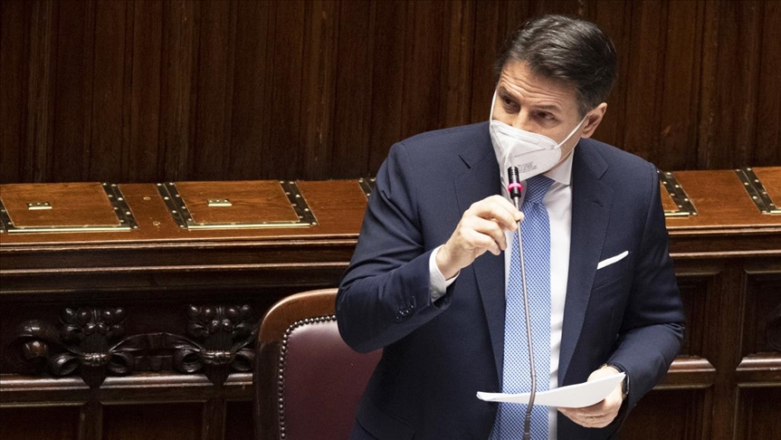 El primer ministro de Italia le pide al Parlamento que salve la coalición de Gobierno