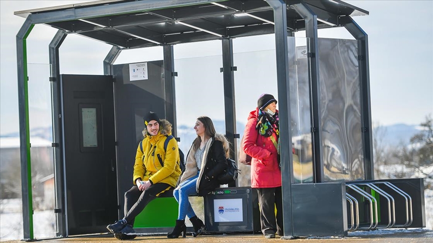 BiH: Otvoreno "pametno autobusko stajalište" u Banjaluci