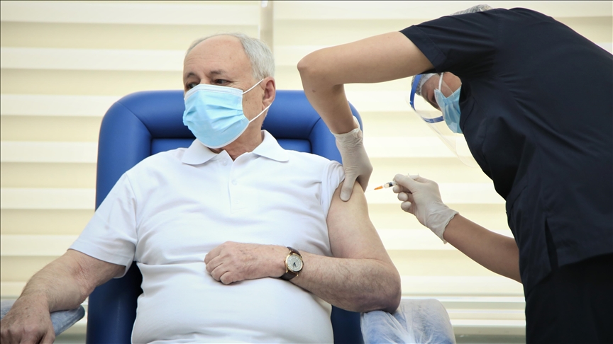 В Азербайджане началась вакцинация от коронавируса