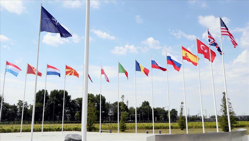 Delegaciones militares turcas y griegas concluyen reunión en la OTAN