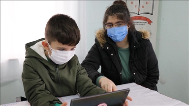 İlkokul ve ortaokul öğrencileri yarıyıl tatiline elektronik karne alarak girecek