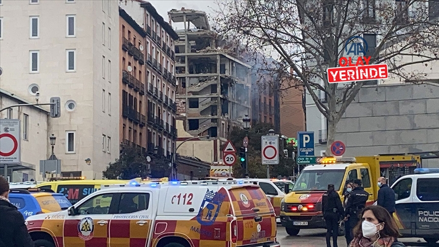 Madrid'de bir binada şiddetli patlama meydana geldi: 3 ölü, 10 yaralı