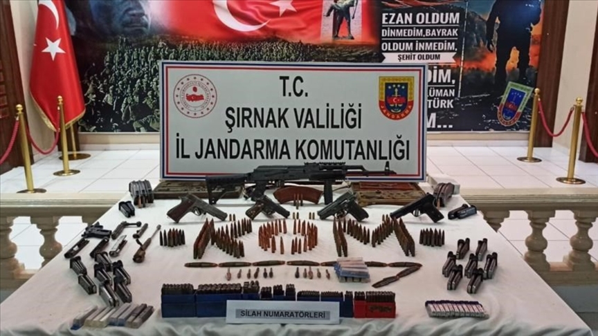 Şırnak'ta silah ve mühimmat ele geçirildi