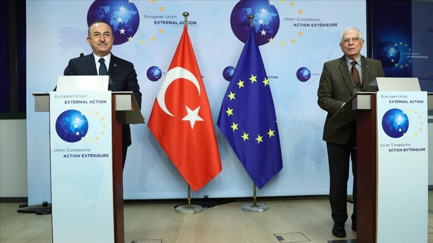 Turquía: se necesitan pasos concretos para crear una atmósfera positiva con la UE