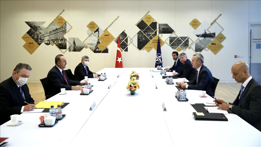 Çavuşoğlu takohet me kreun e NATO-s, Stoltenberg