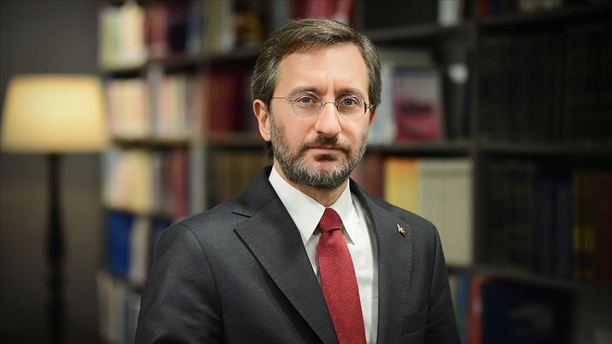 Fahrettin Altun'dan Hamzaçebi'nin 'OECD İstanbul Merkezinin 1999'da açıldığı' iddiasına Resmi Gazeteyle yanıt