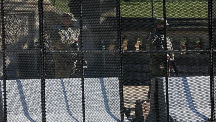 Rojet kombëtare në SHBA-ve ankohen për keqtrajtimit e tyre në një vend parkimi