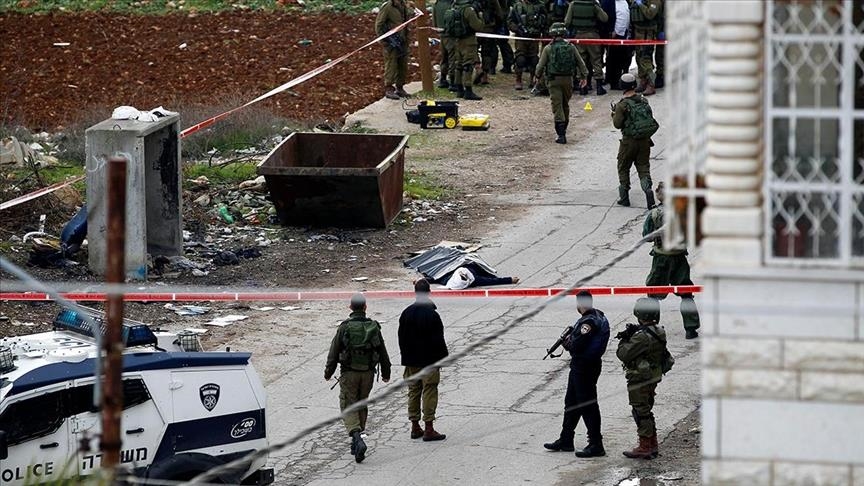مستوطنون يعتدون على متظاهرين فلسطينيين جنوبي الضفة