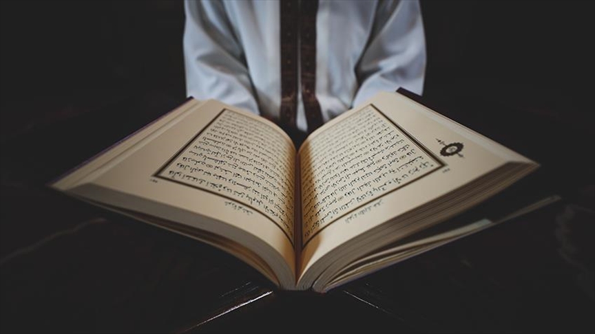 Oficina de Asuntos Religiosos de Turquía reparte libros sobre el islam en español  en Buenos Aires 